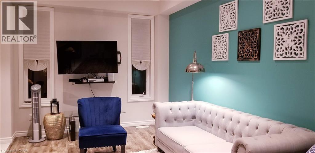 118 Steeplechase Way, Waterloo, Ontario  N2K 0E7 - Photo 2 - 40792668