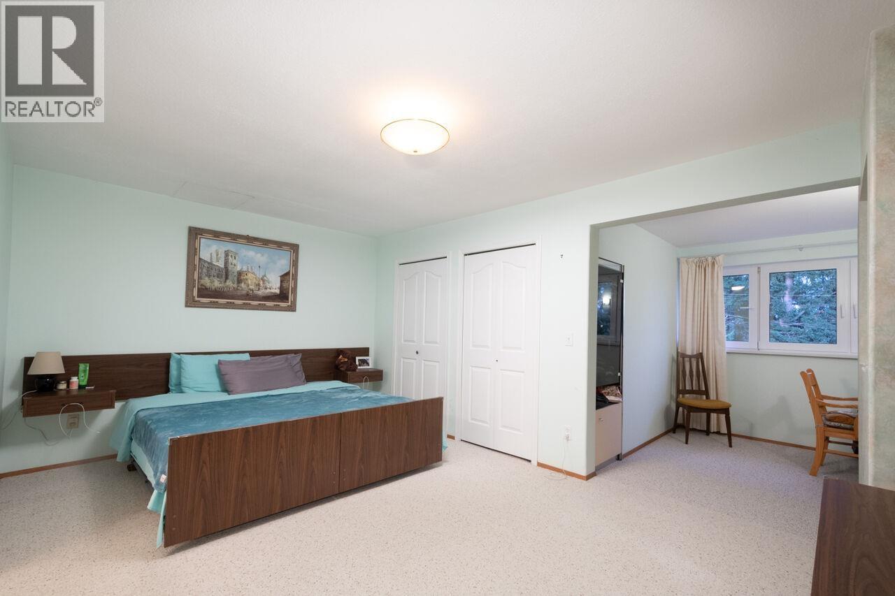 937 Westmount Drive, Port Moody, British Columbia  V3H 1K8 - Photo 25 - R3072474