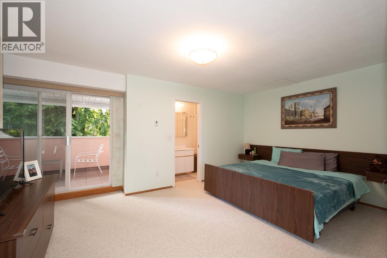 937 Westmount Drive, Port Moody, British Columbia  V3H 1K8 - Photo 28 - R3072474