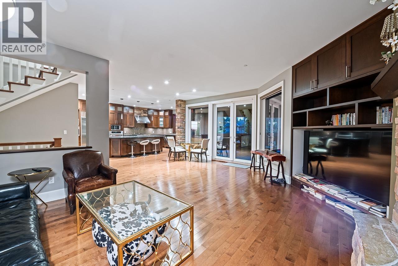 1116 Lawson Avenue, West Vancouver, British Columbia  V7T 2E5 - Photo 3 - R3072494