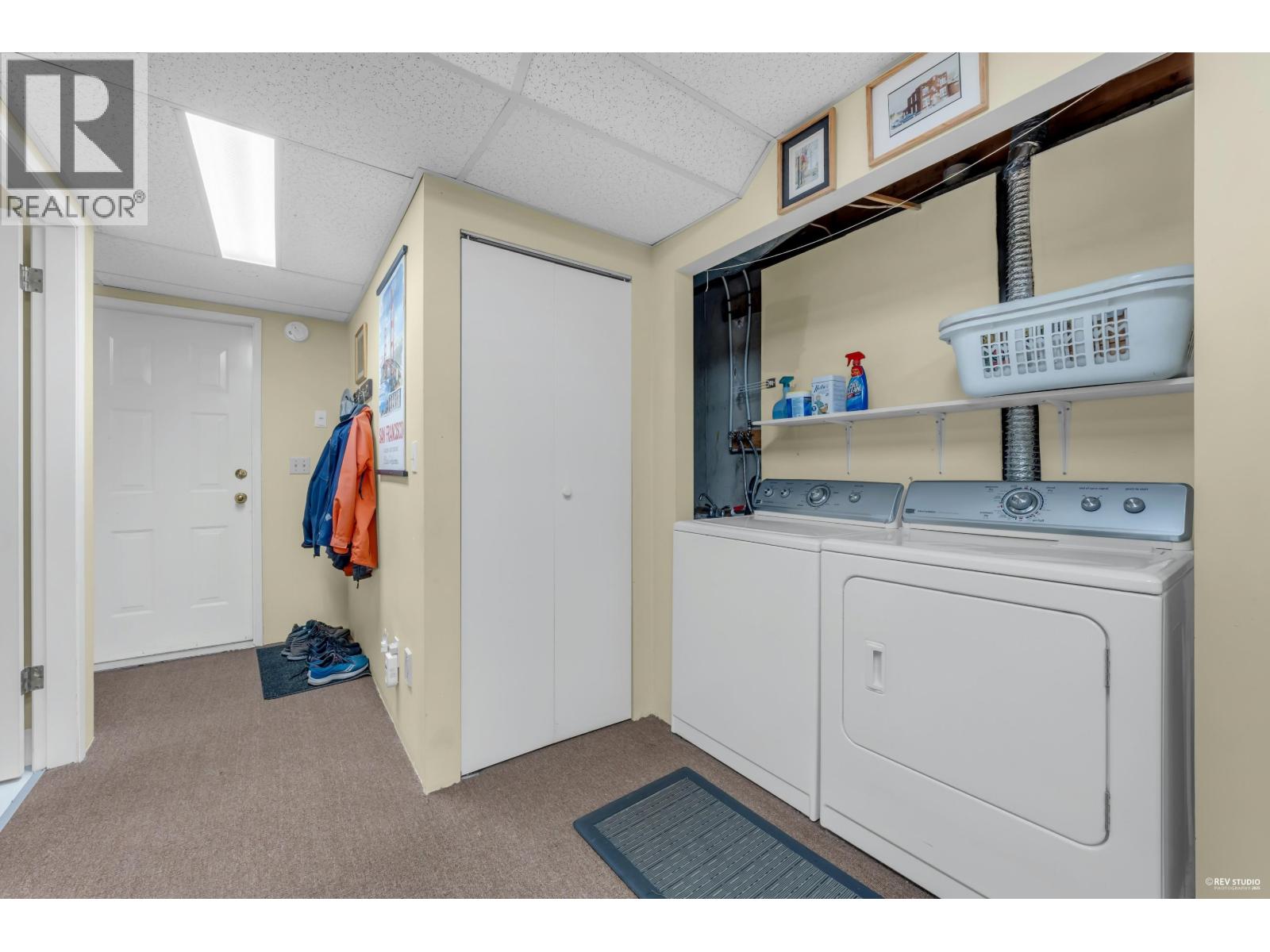 205 1140 Castle Crescent, Port Coquitlam, British Columbia V3C 5R6 - Photo 32 - R3072260