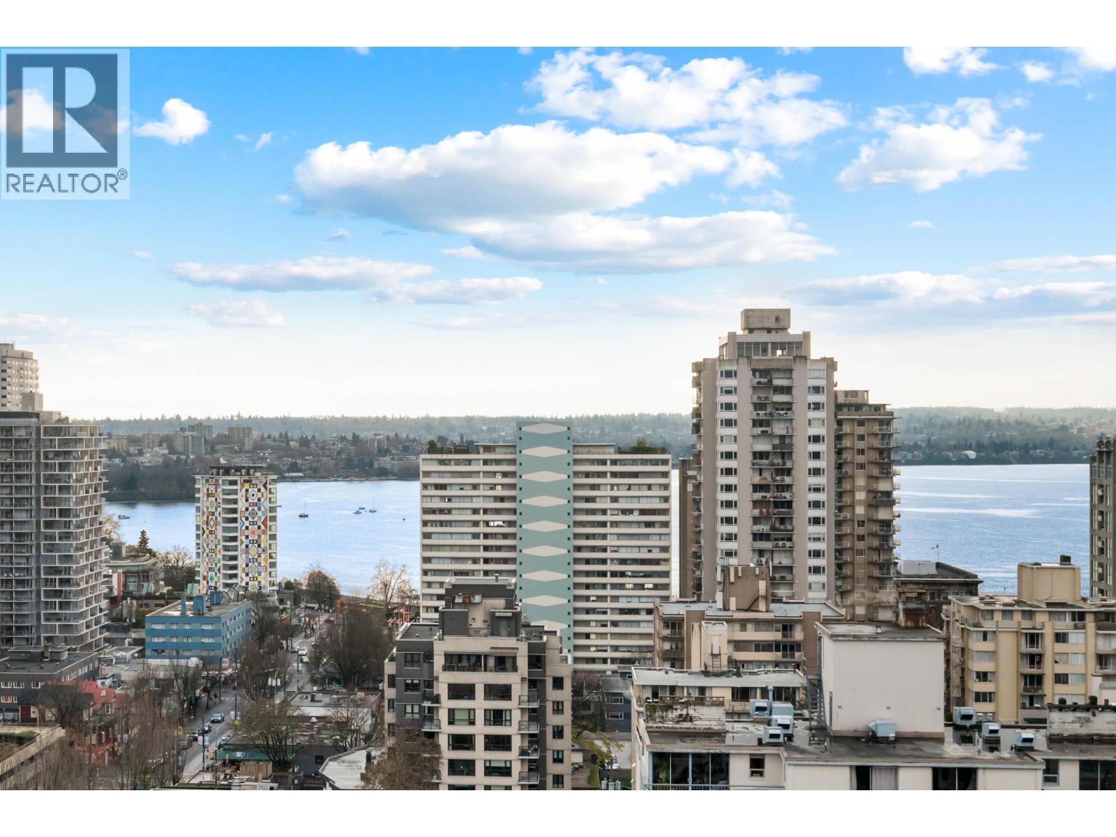 2004 1816 HARO STREET, Vancouver, British Columbia