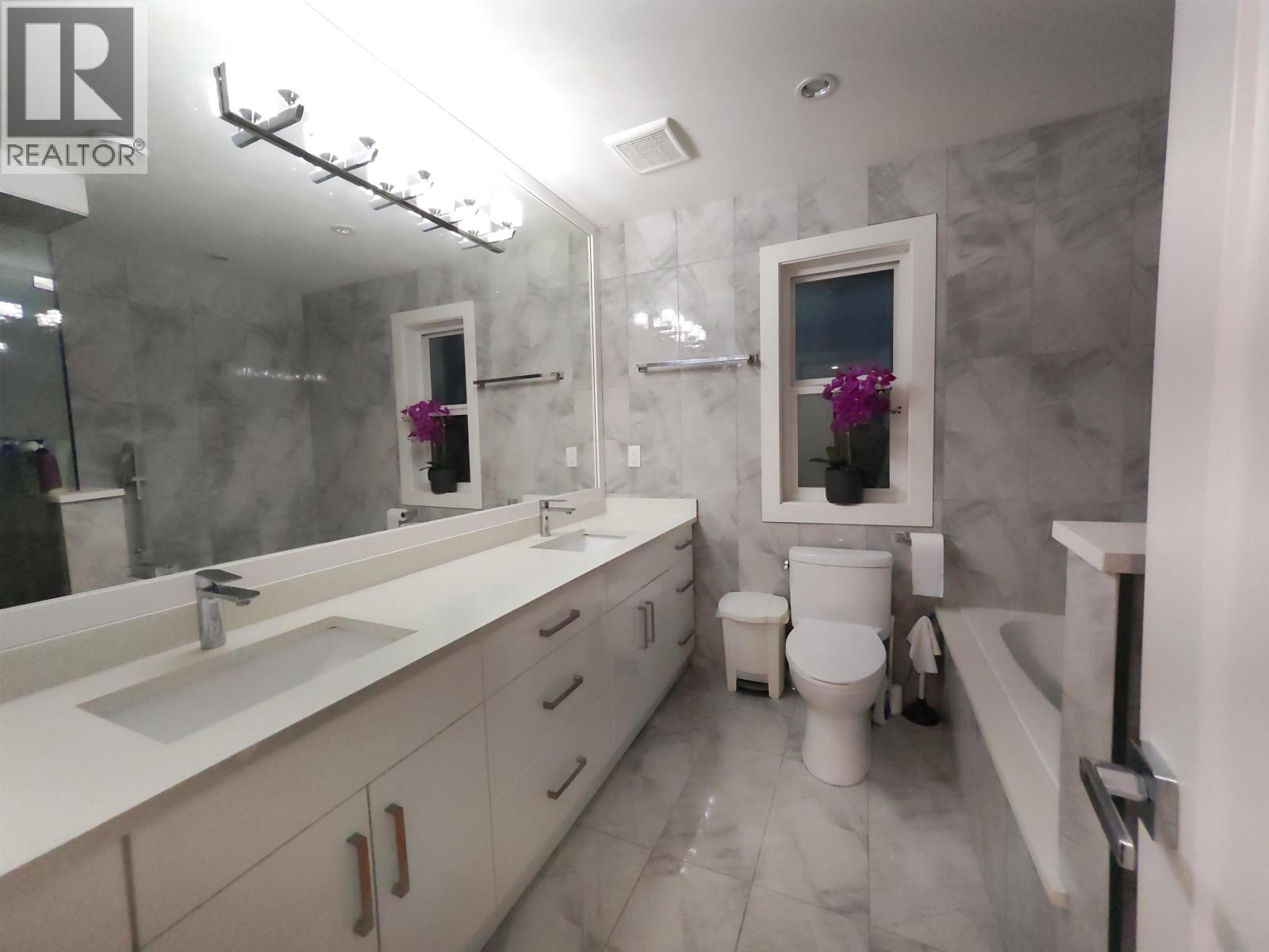 450 Wilson Street, New Westminster, British Columbia V3L 3R8 - Photo 13 - R3071584