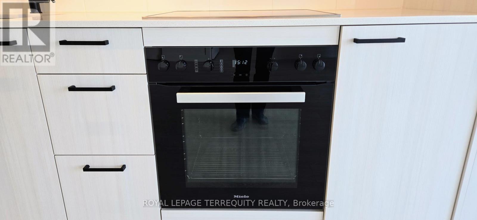 1515 - 1 Quarrington Lane, Toronto, Ontario  M3C 0S4 - Photo 10 - C12605854