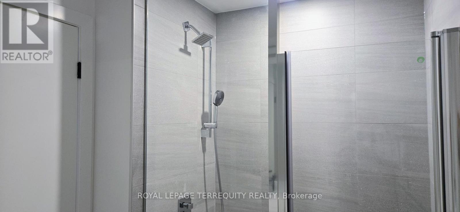 1515 - 1 Quarrington Lane, Toronto, Ontario  M3C 0S4 - Photo 18 - C12605854