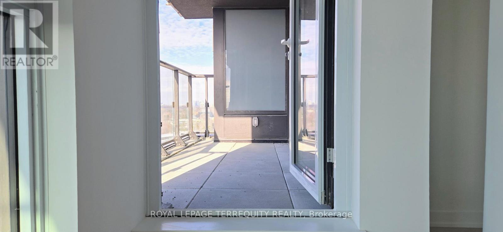 1515 - 1 Quarrington Lane, Toronto, Ontario  M3C 0S4 - Photo 28 - C12605854