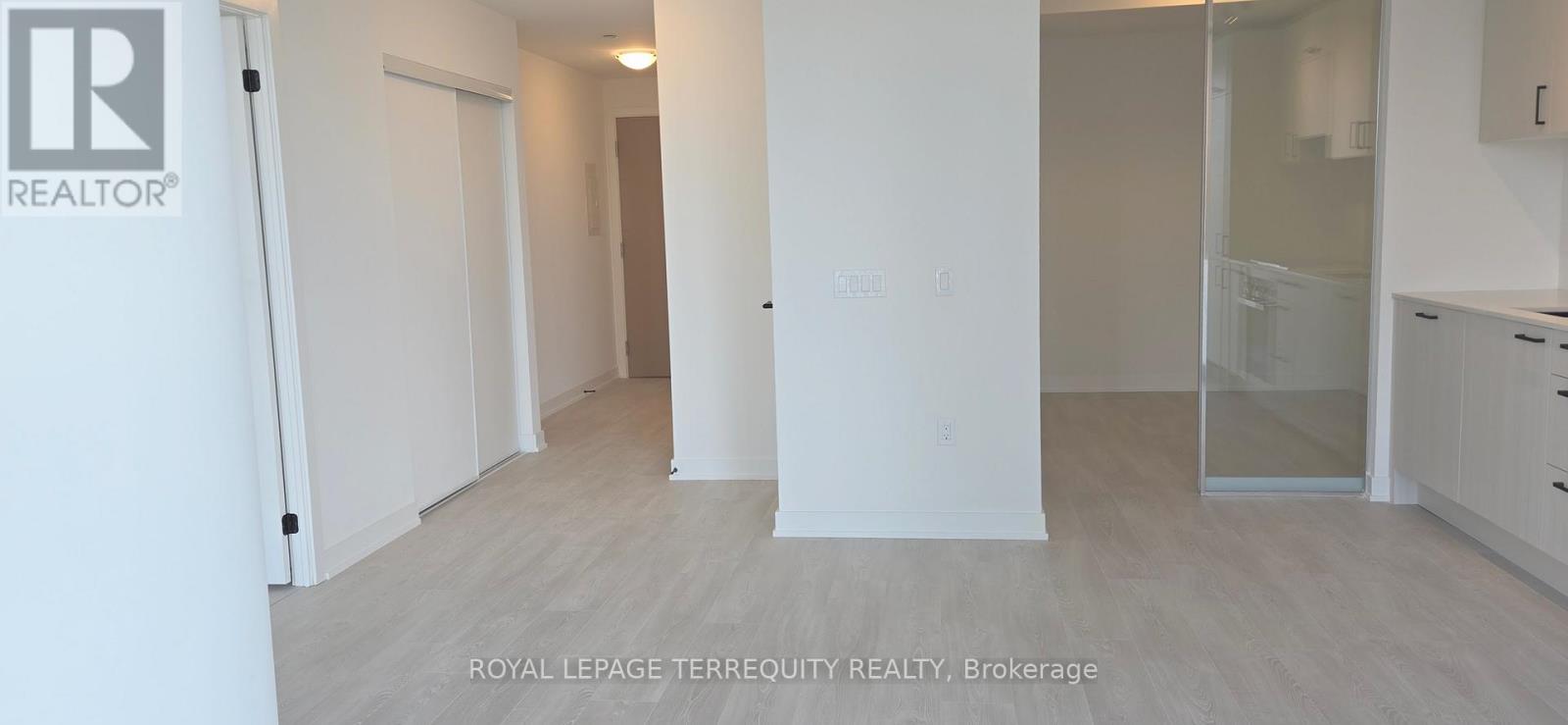 1515 - 1 Quarrington Lane, Toronto, Ontario  M3C 0S4 - Photo 31 - C12605854