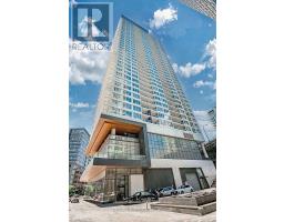 605 - 19 BATHURST STREET