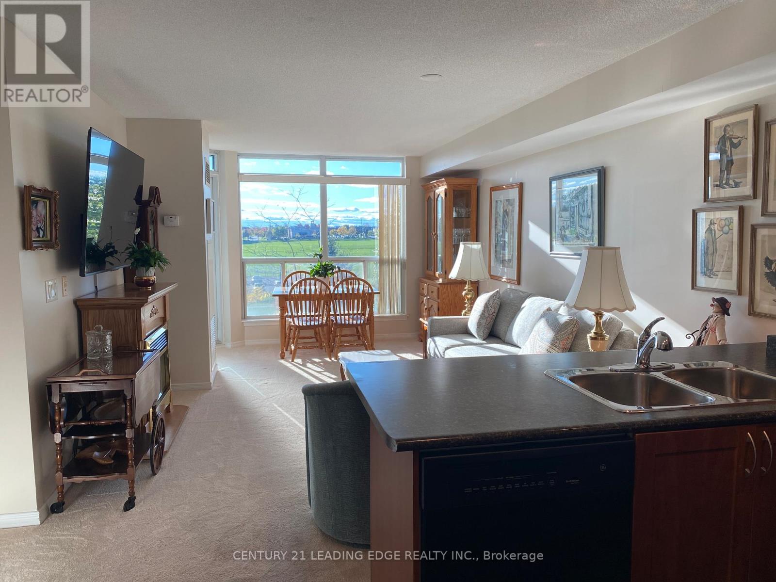 318 - 340 Watson Street W, Whitby, Ontario  L1N 9G1 - Photo 17 - E12604422