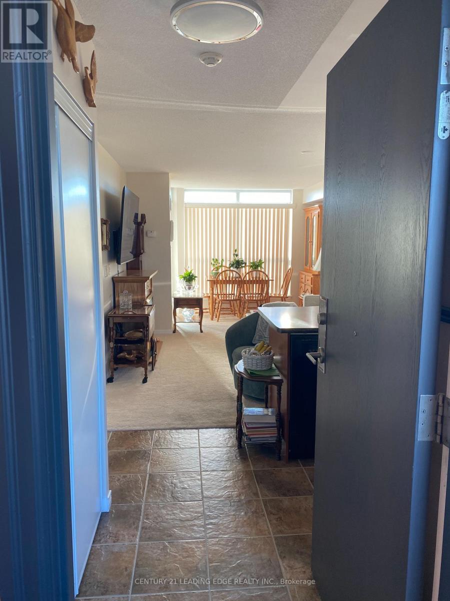 318 - 340 Watson Street W, Whitby, Ontario  L1N 9G1 - Photo 22 - E12604422