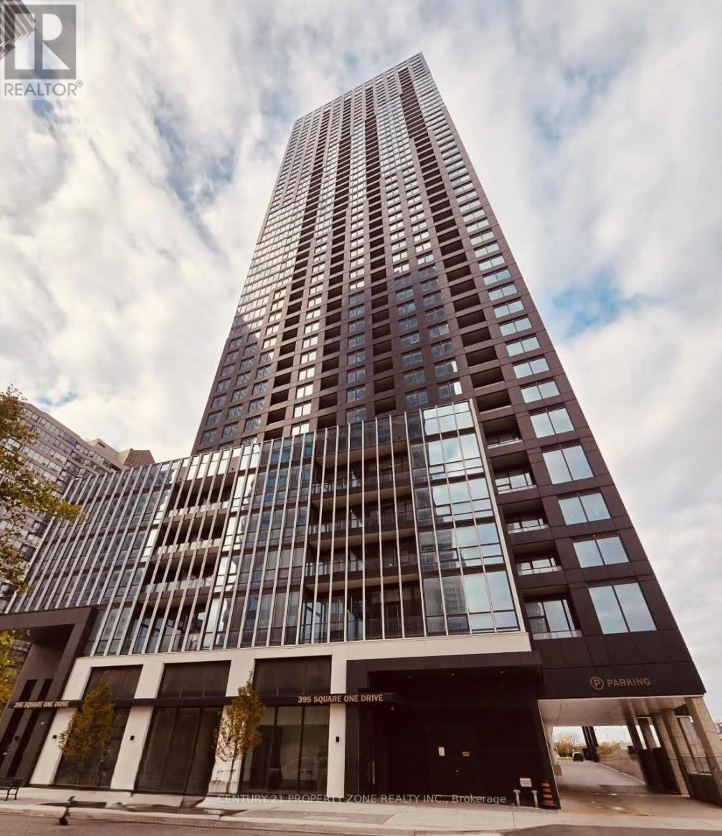 <div class="slider-price">$2,200 Monthly</div><p>3902 - 395 Square One Drive N, Mississauga, Ontario</p>