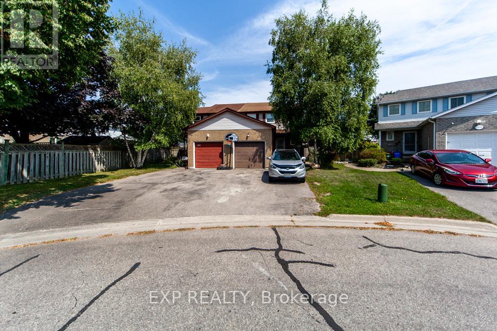 1447 Fleming Court, Oshawa, Ontario  L1J 8B1 - Photo 2 - E12605832