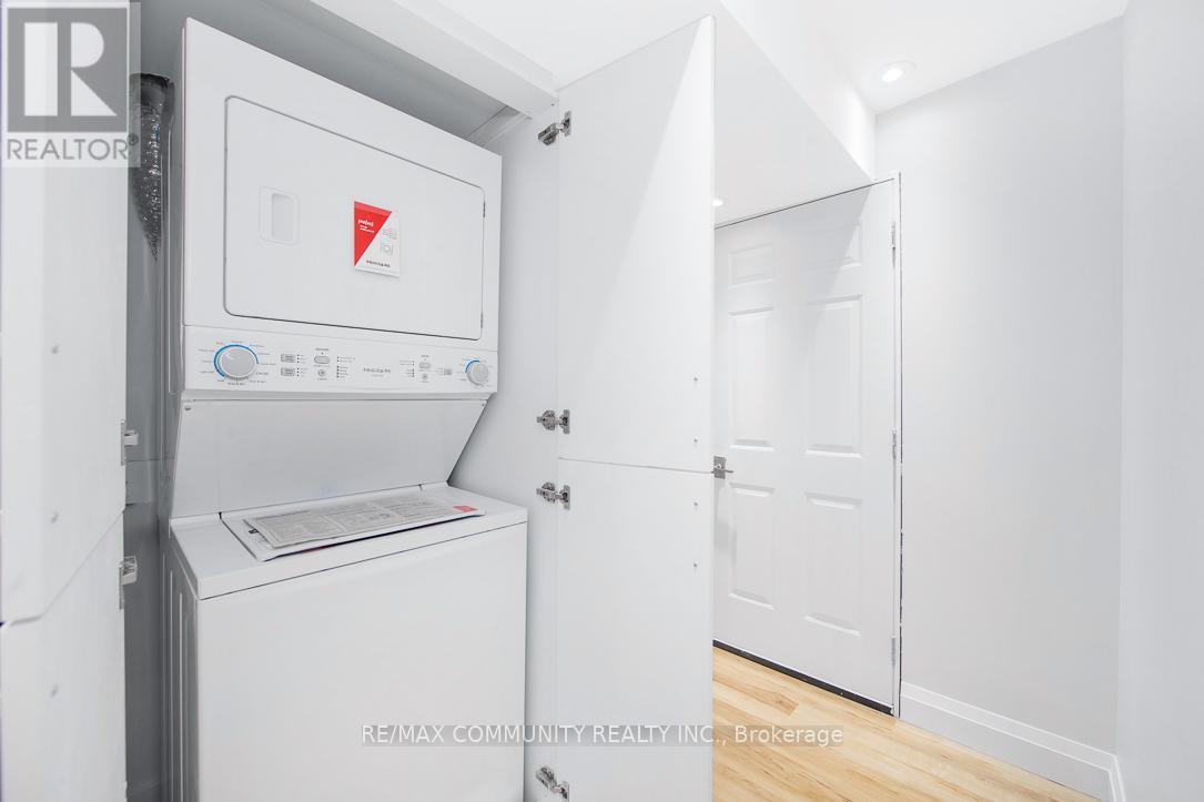 2447 Moonlight Crescent, Pickering, Ontario  L1V 2P8 - Photo 24 - E12605846