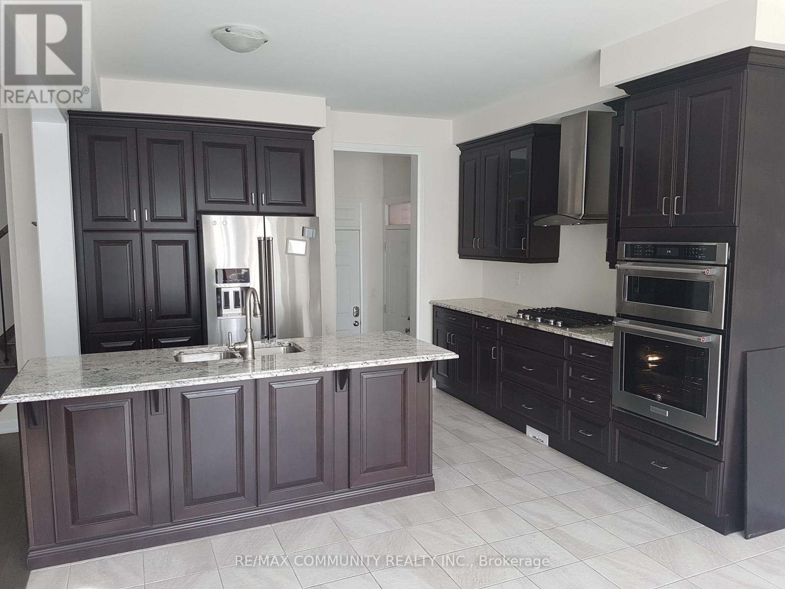 2447 Moonlight Crescent, Pickering, Ontario  L1V 2P8 - Photo 8 - E12605846