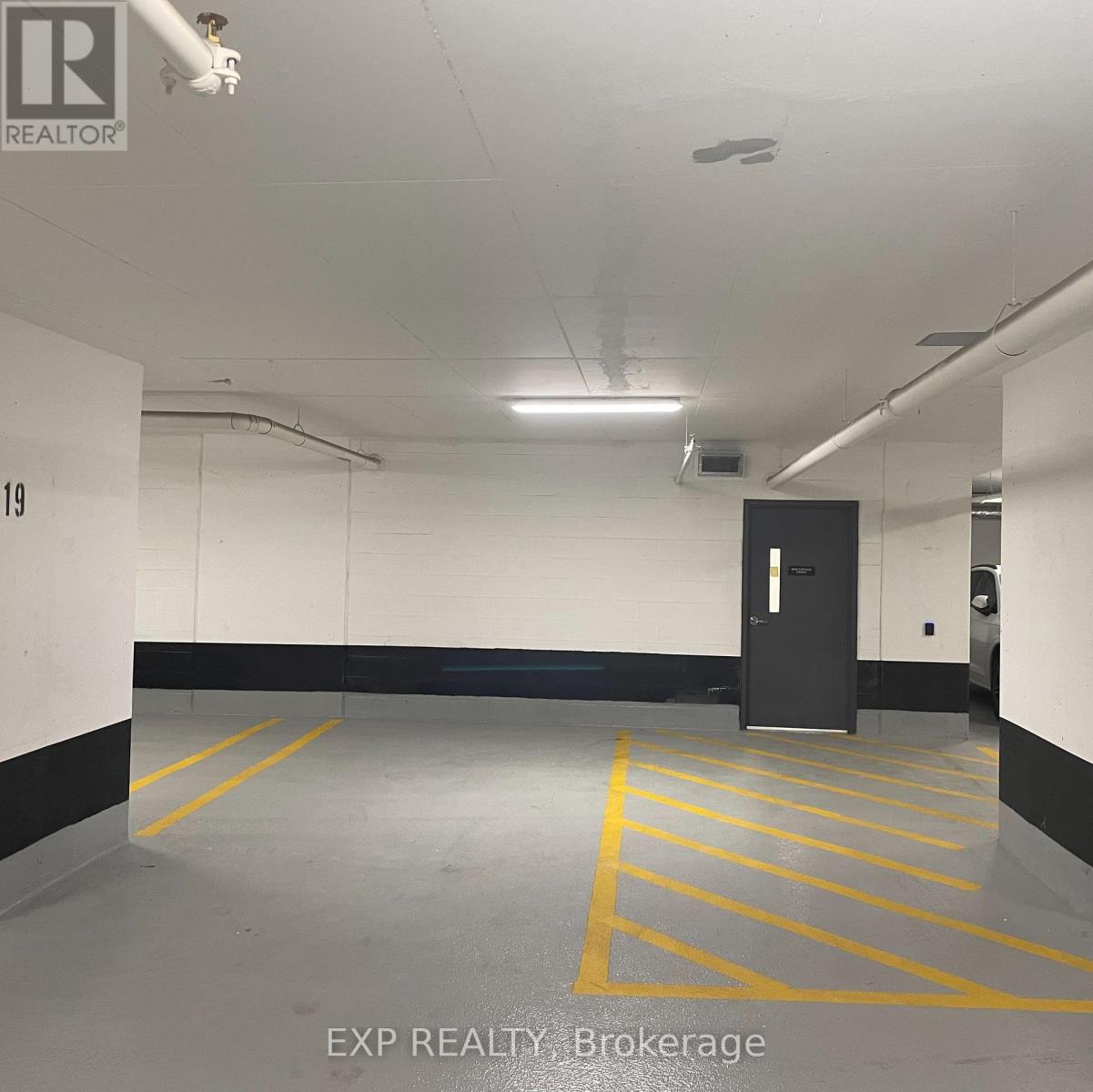 Ph07 - 1000 Portage Parkway, Vaughan, Ontario  L4K 0L1 - Photo 17 - N12605818