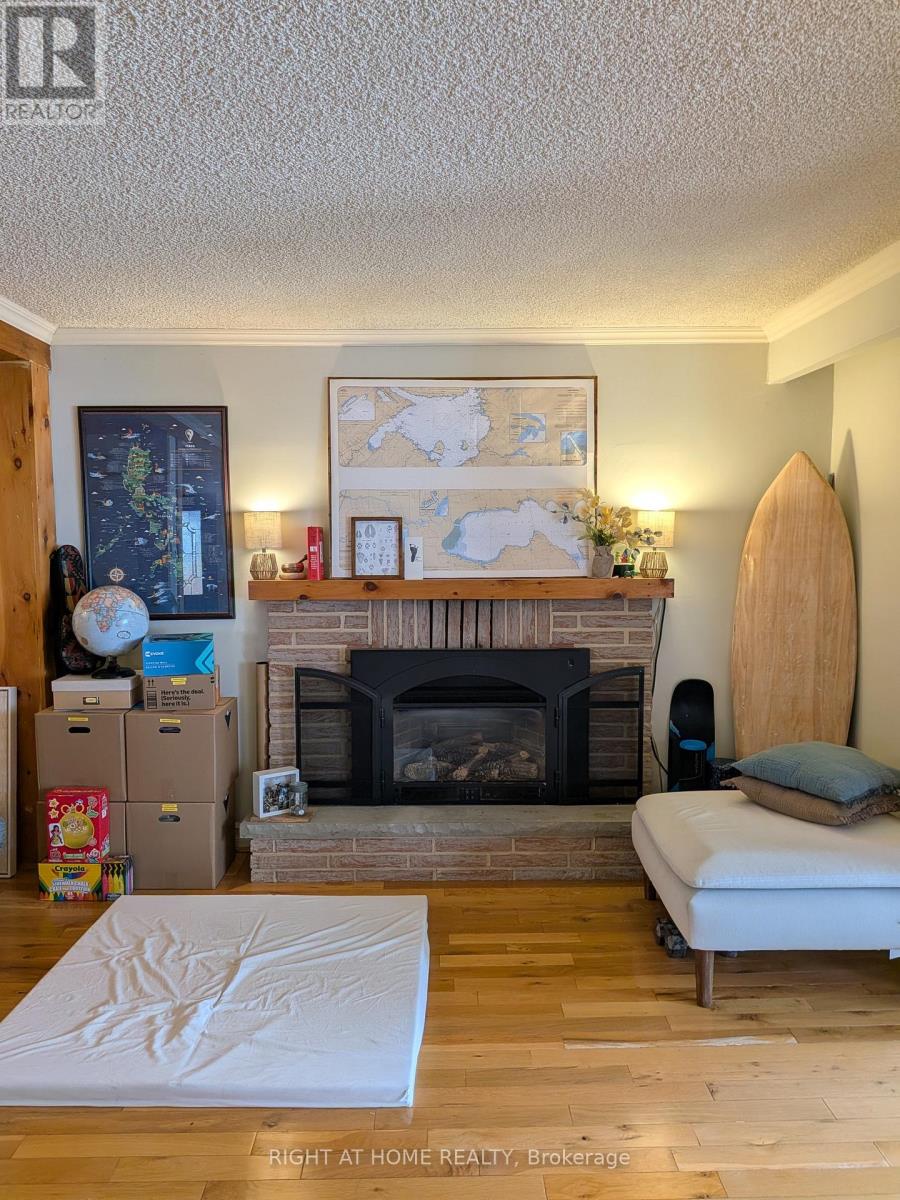 36 Shirlea Boulevard, Georgina, Ontario  L4P 1K9 - Photo 15 - N12605866