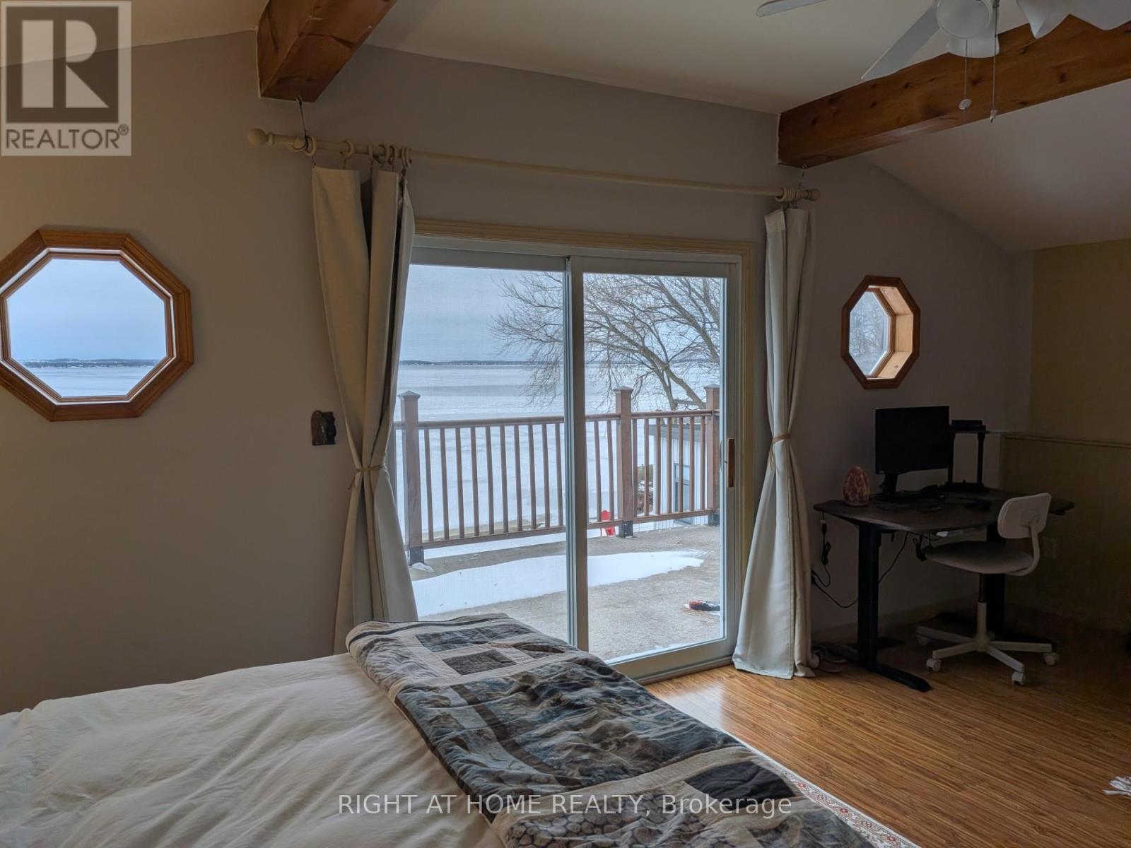 36 Shirlea Boulevard, Georgina, Ontario  L4P 1K9 - Photo 5 - N12605866