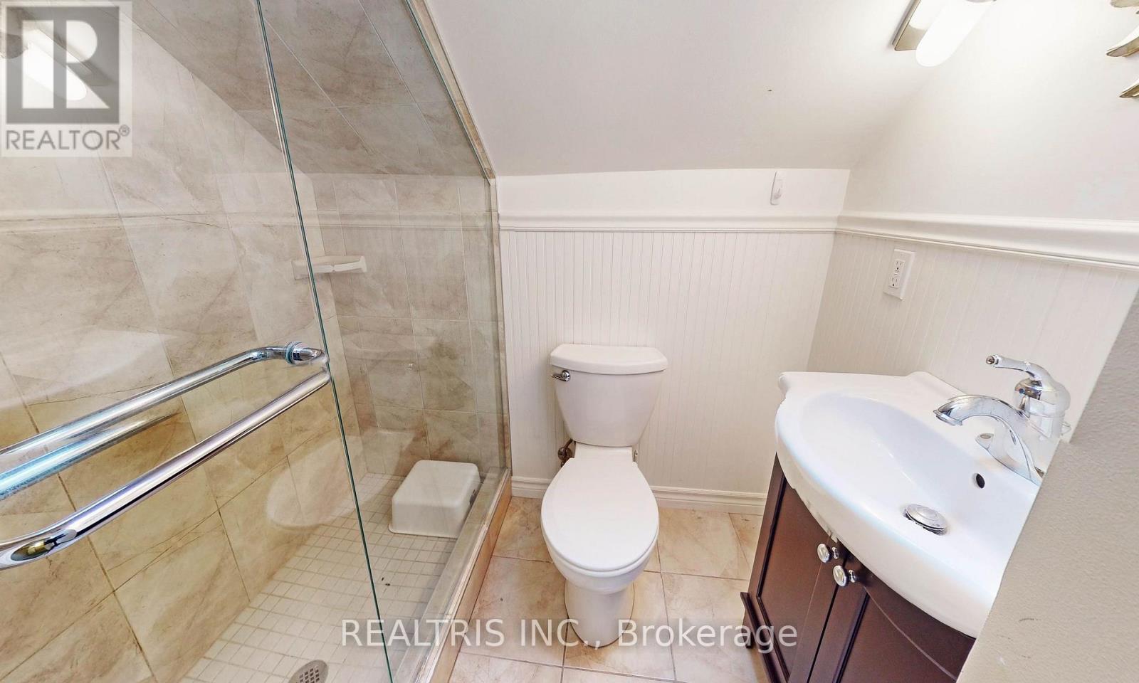 149 Worsley Street, Barrie, Ontario  L4M 1M3 - Photo 19 - S12605798