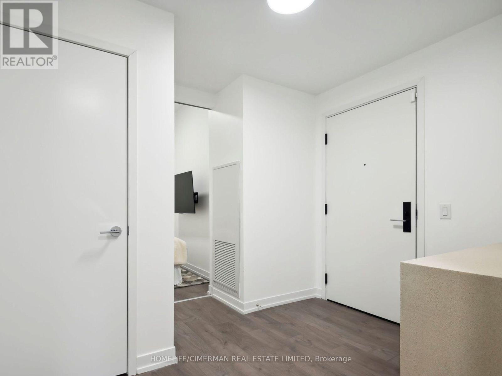 Lp17 - 270 Dufferin Street, Toronto (South Parkdale), Ontario  M6K 0H8 - Photo 7 - W12605812