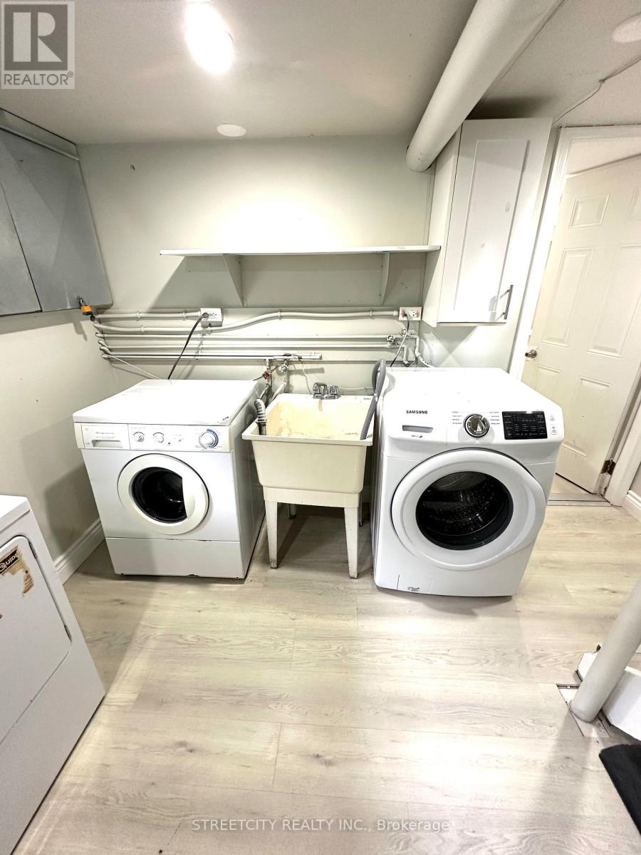 Lower - 437 Charlotte Street, London East, Ontario  N5W 4A5 - Photo 9 - X12605672