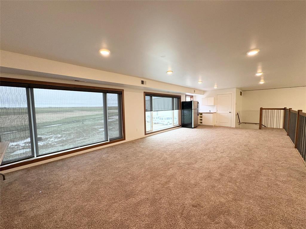 6 289 12 Highway N Highway N, Steinbach, Manitoba  R5G 1T8 - Photo 6 - 202529490