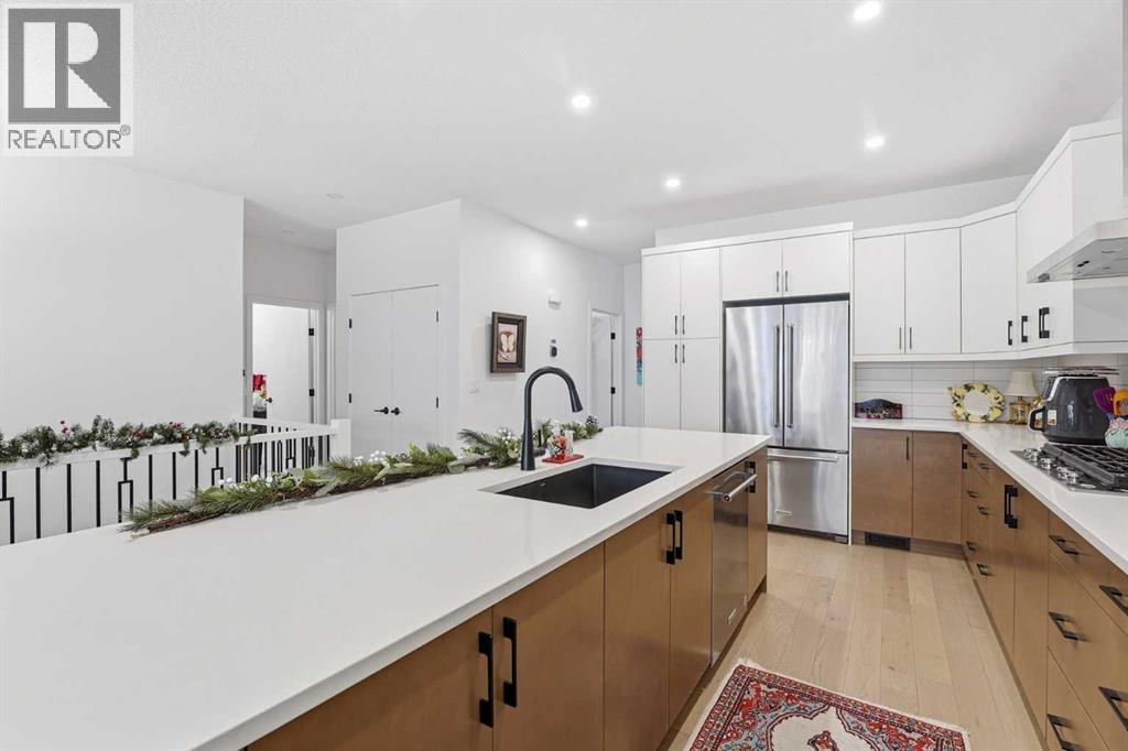 119 Marina Cove Se, Calgary, Alberta  T3M 3P4 - Photo 10 - A2274077