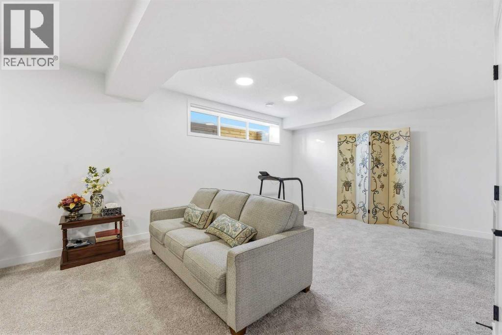 119 Marina Cove Se, Calgary, Alberta  T3M 3P4 - Photo 26 - A2274077