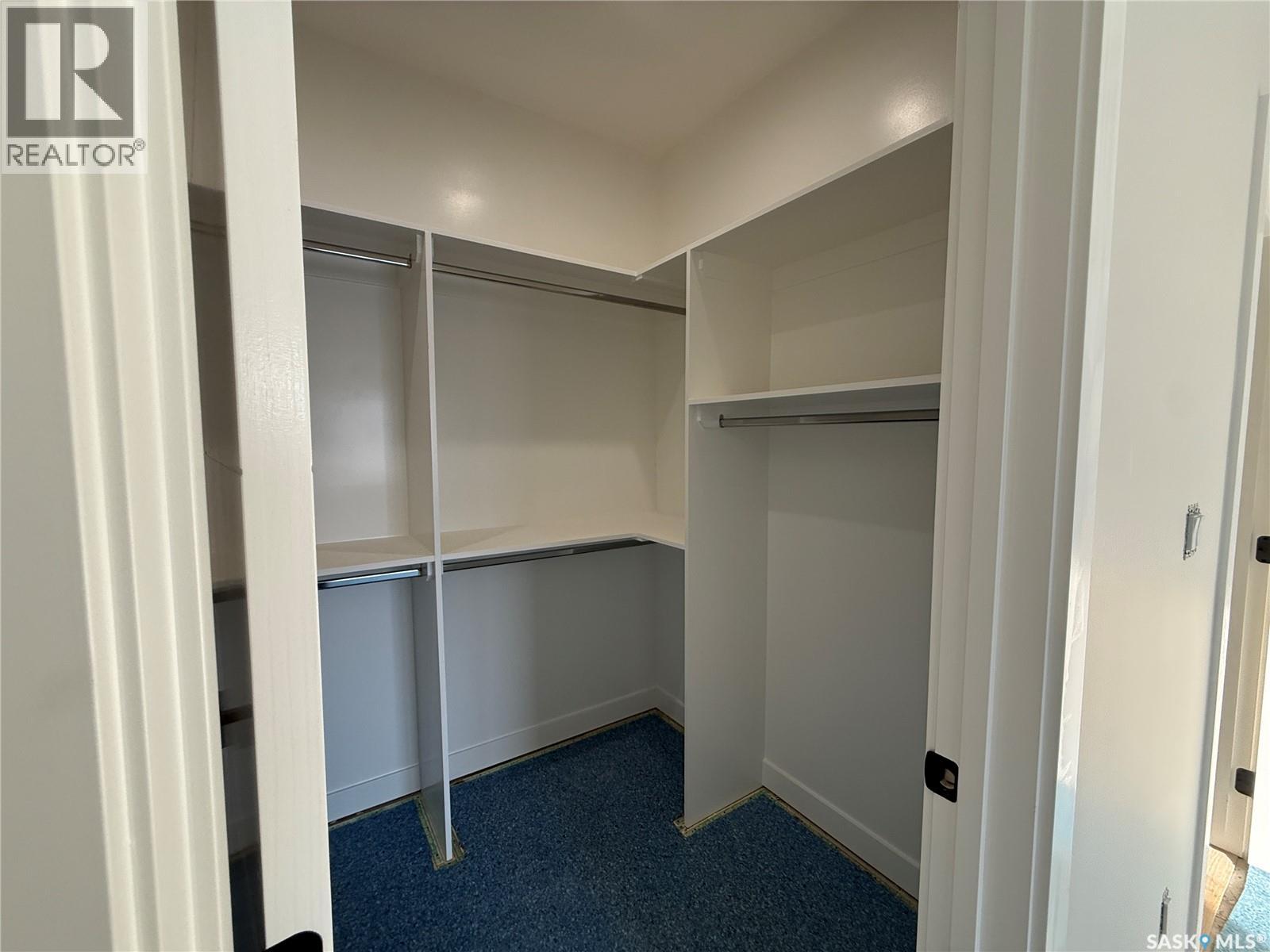 801 Weir Crescent, Warman, Saskatchewan  S0K 4S4 - Photo 12 - SK020786