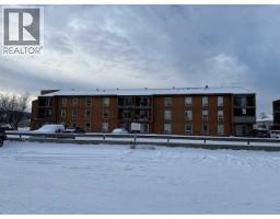 48 SUITES, 4607/4609 51 Avenue