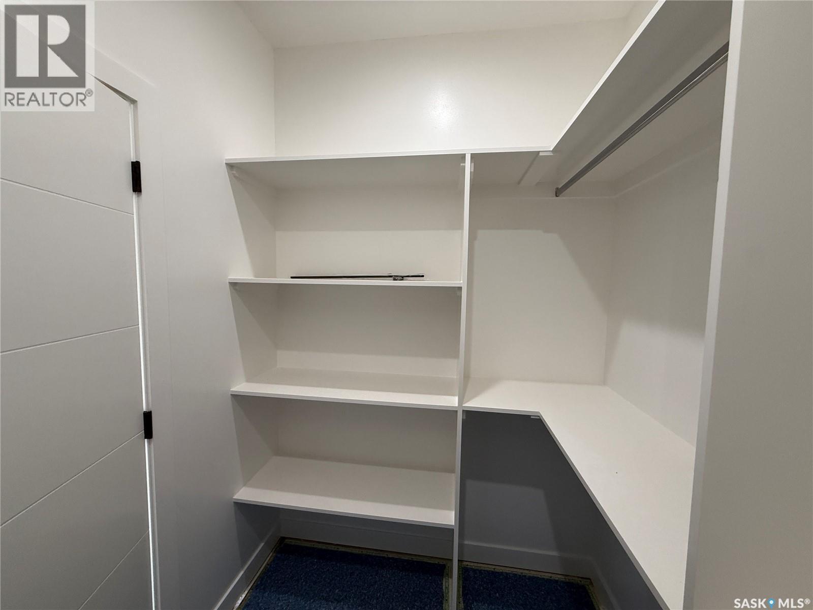 801 Weir Crescent, Warman, Saskatchewan  S0K 4S4 - Photo 13 - SK020786