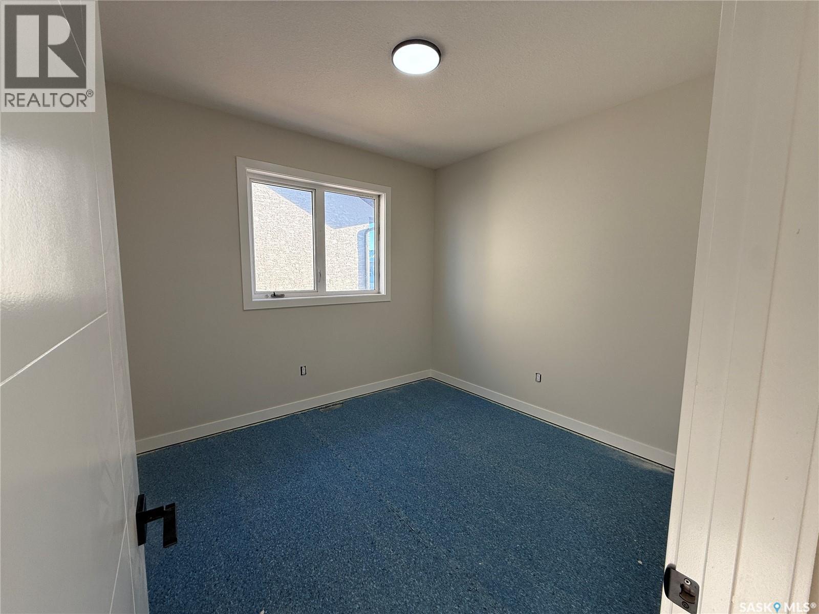 801 Weir Crescent, Warman, Saskatchewan  S0K 4S4 - Photo 10 - SK020786