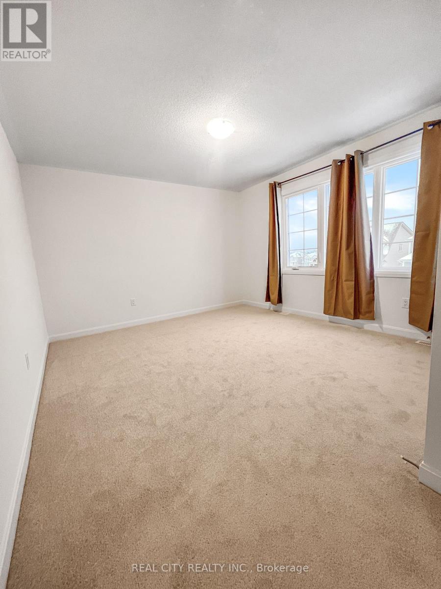 88 Royal Oak Crescent, Loyalist, Ontario  K0H 1G0 - Photo 17 - X12605806