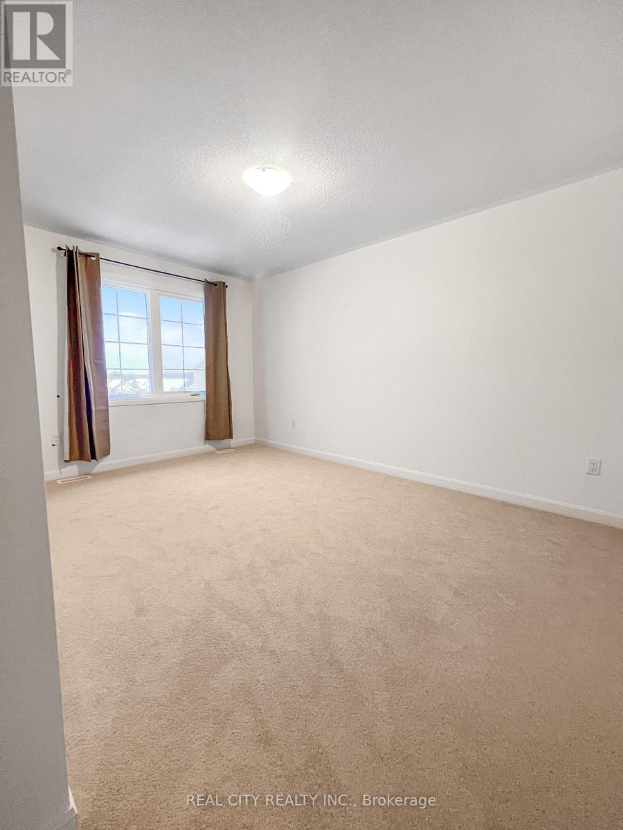 88 Royal Oak Crescent, Loyalist, Ontario  K0H 1G0 - Photo 19 - X12605806