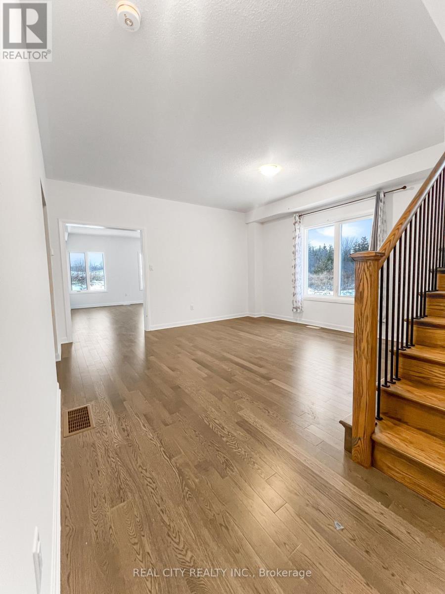 88 Royal Oak Crescent, Loyalist, Ontario  K0H 1G0 - Photo 6 - X12605806