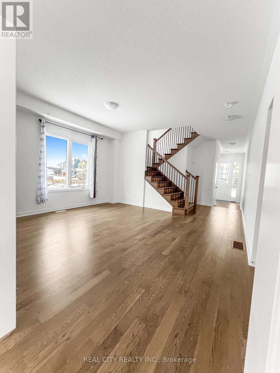 88 Royal Oak Crescent, Loyalist, Ontario  K0H 1G0 - Photo 9 - X12605806