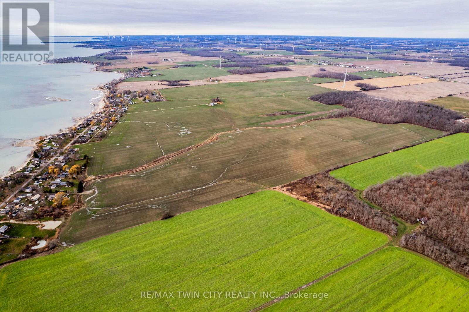 905 Lakeshore Road, Haldimand, Ontario  N0A 1P0 - Photo 10 - X12605840