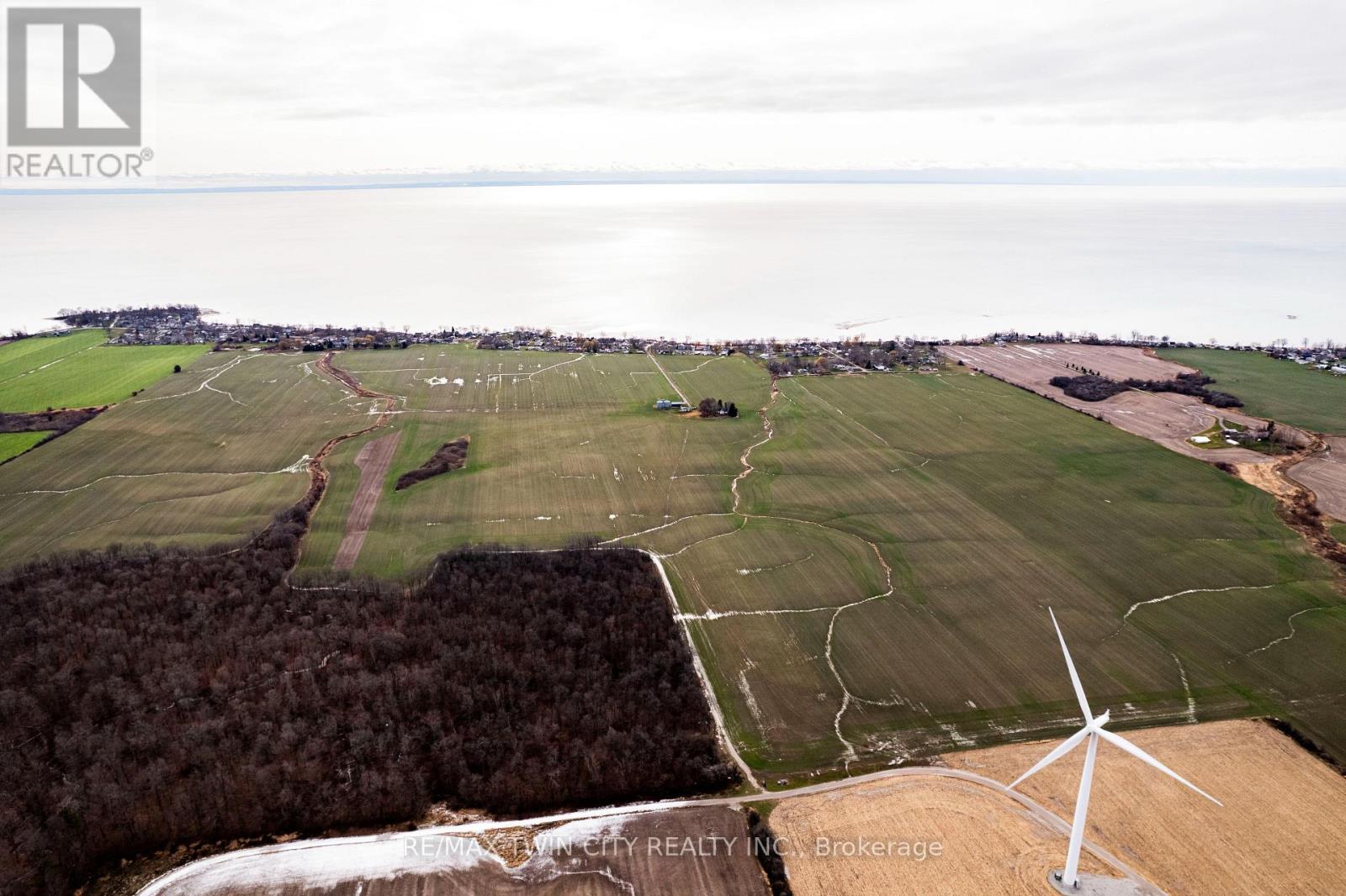 905 Lakeshore Road, Haldimand, Ontario  N0A 1P0 - Photo 14 - X12605840