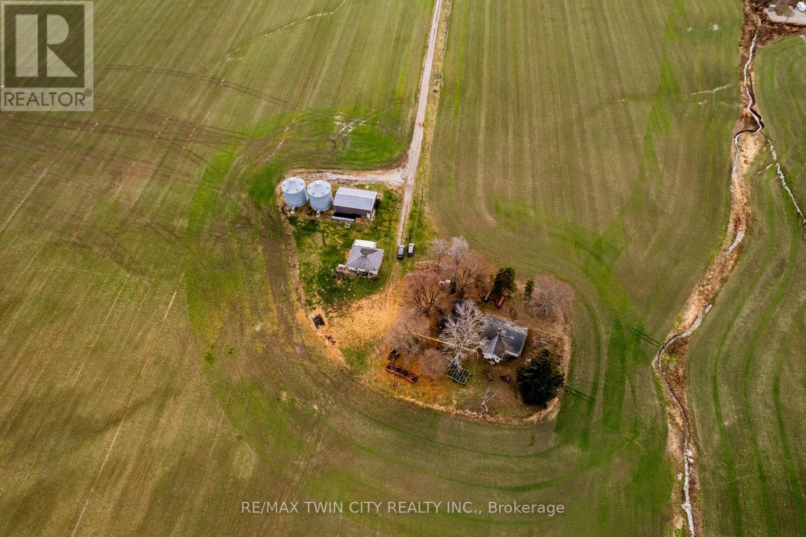 905 Lakeshore Road, Haldimand, Ontario  N0A 1P0 - Photo 17 - X12605840