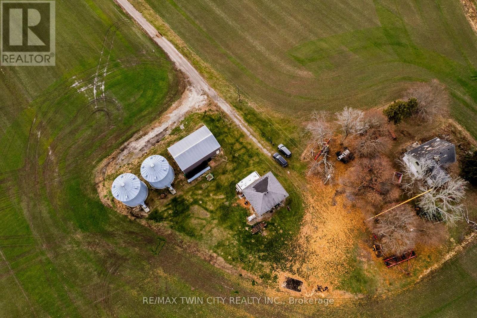 905 Lakeshore Road, Haldimand, Ontario  N0A 1P0 - Photo 18 - X12605840