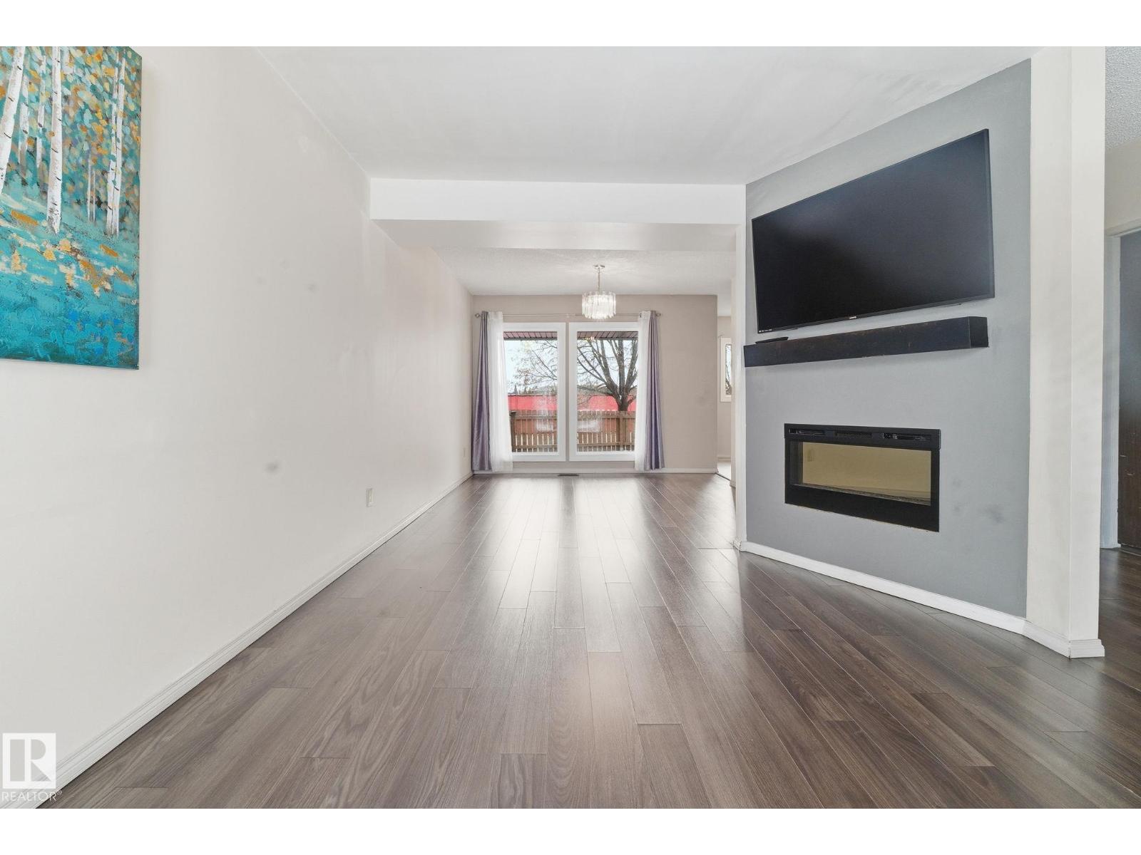 #1 2020 105 St Nw, Edmonton, Alberta  T6J 5J2 - Photo 6 - E4467557