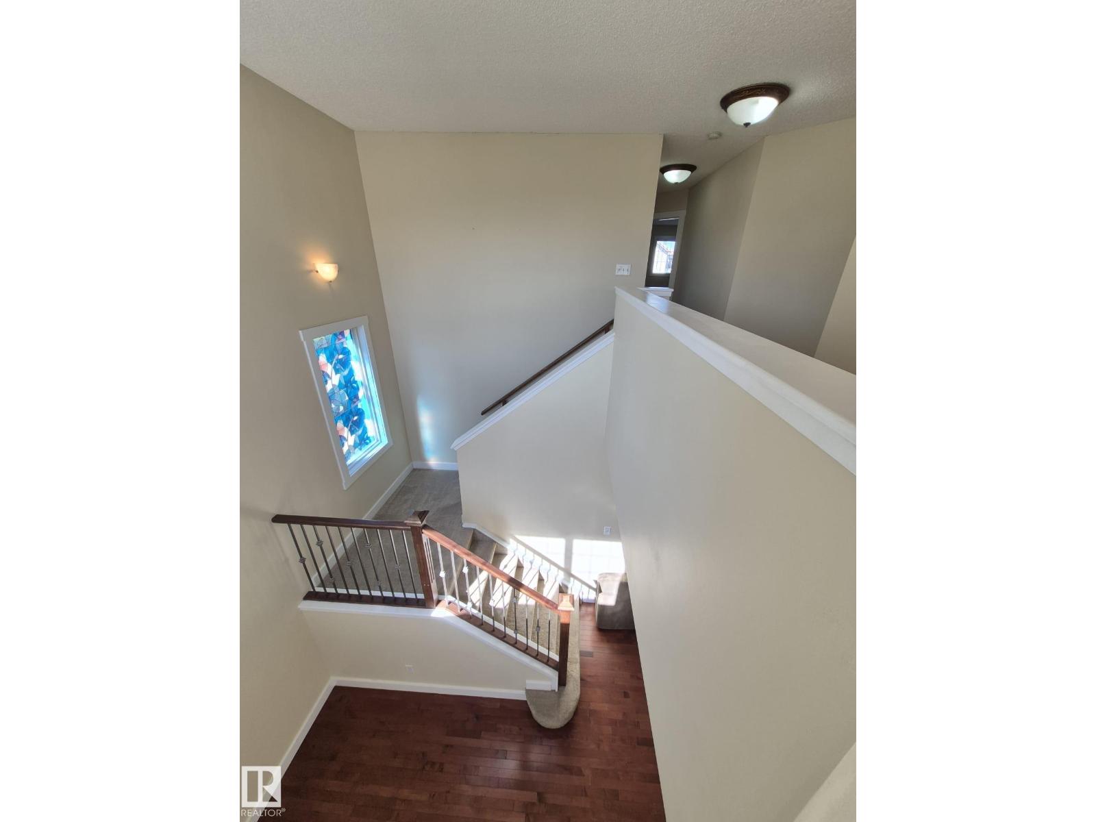 8361 Shaske Cr Nw, Edmonton, Alberta  T6R 0B4 - Photo 2 - E4467558