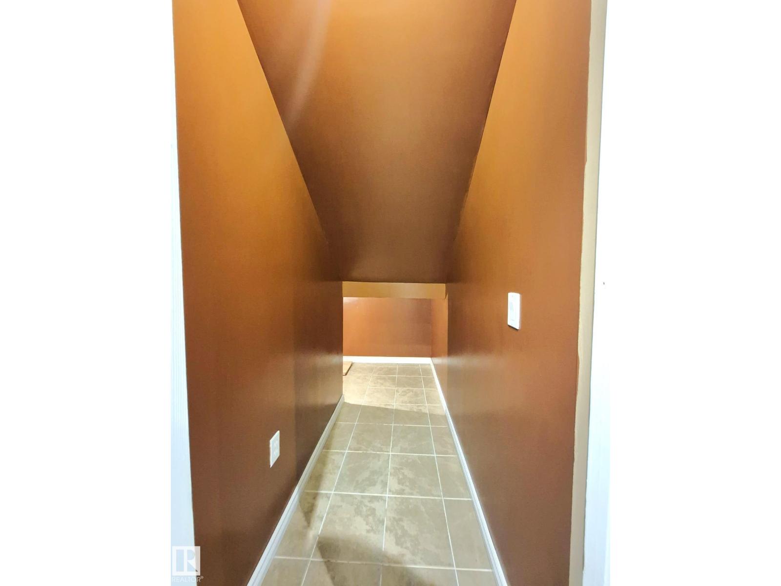 8361 Shaske Cr Nw, Edmonton, Alberta  T6R 0B4 - Photo 58 - E4467558