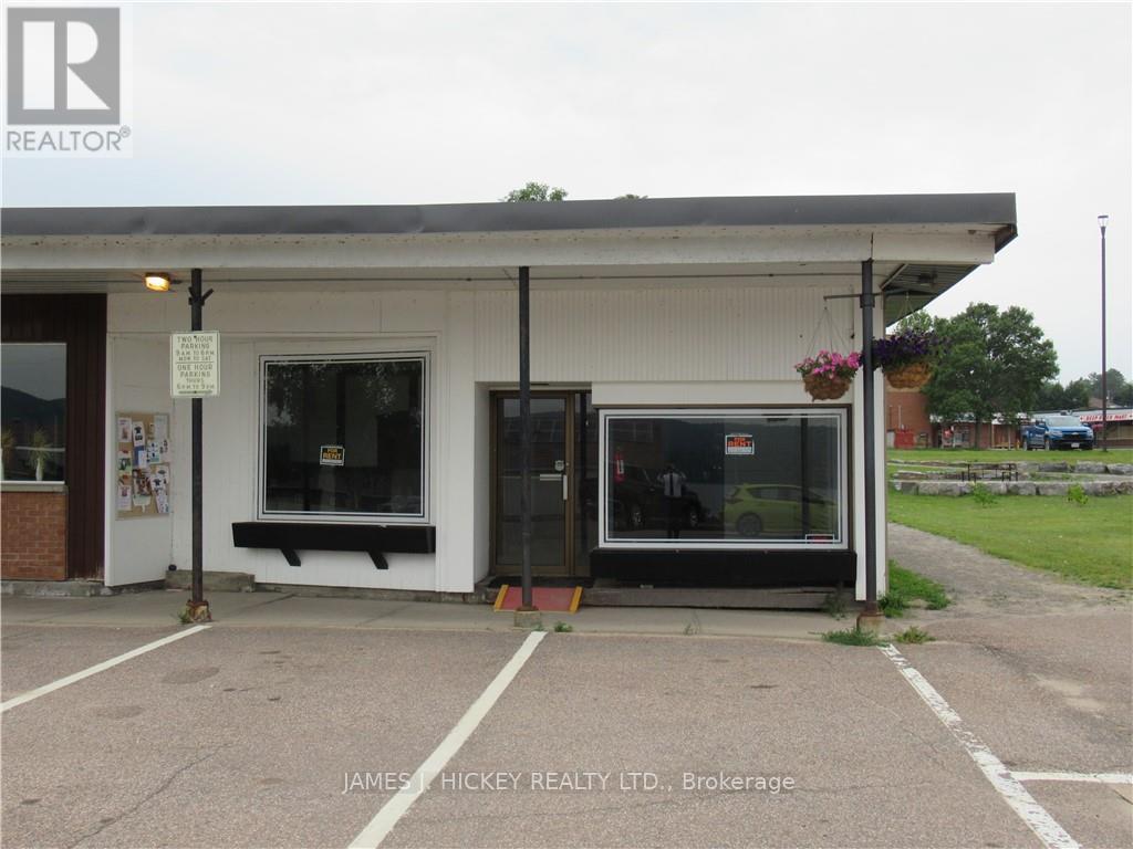 16 Ridge Road W, Deep River, Ontario K0J 1P0 - Photo 1 - X12605904