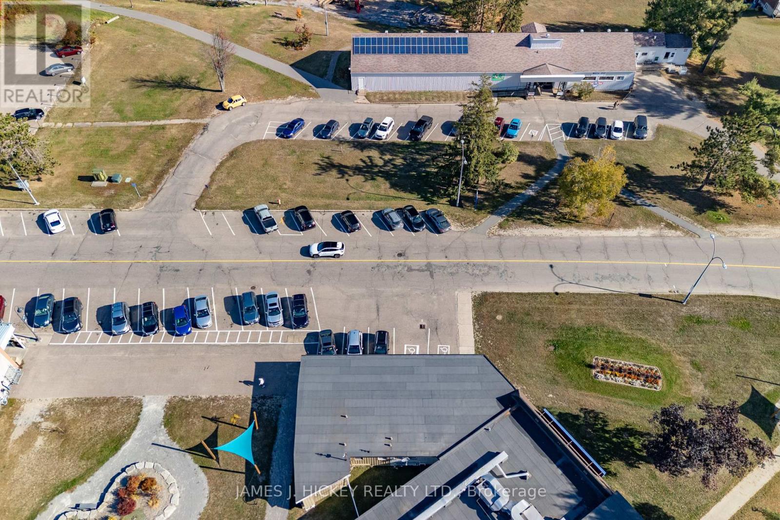 16 Ridge Road W, Deep River, Ontario K0J 1P0 - Photo 11 - X12605904