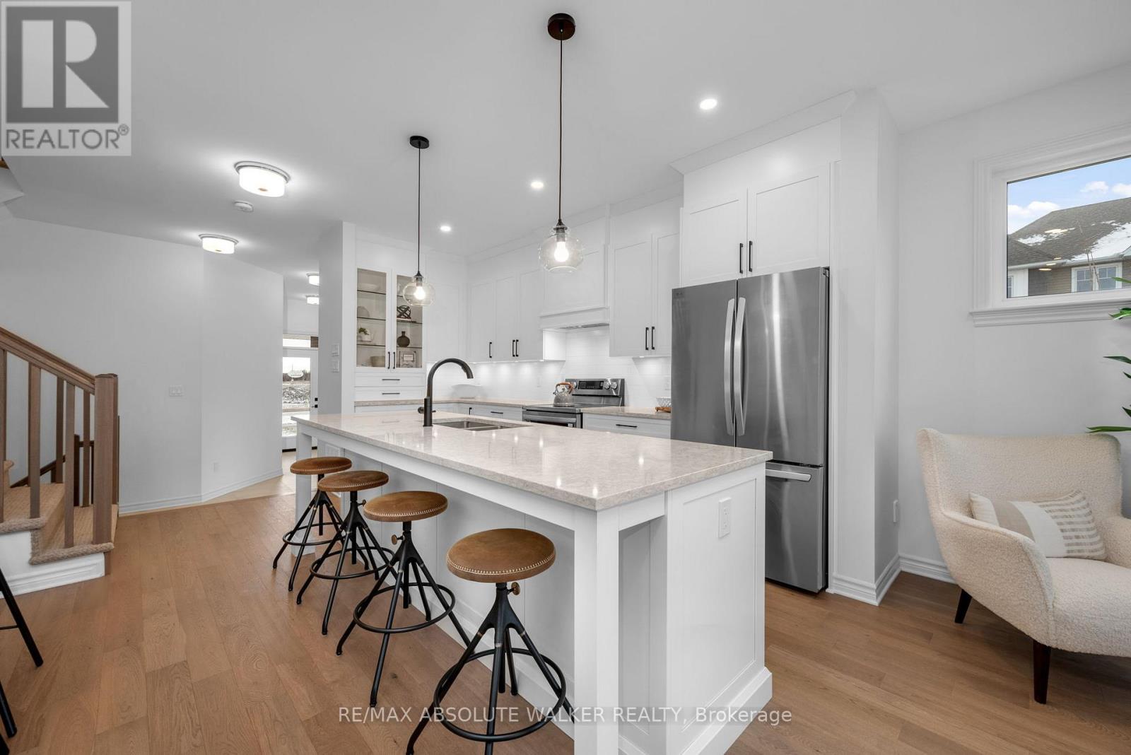 154 Kerala Place, Ottawa, Ontario  K1T 0Z3 - Photo 10 - X12605892