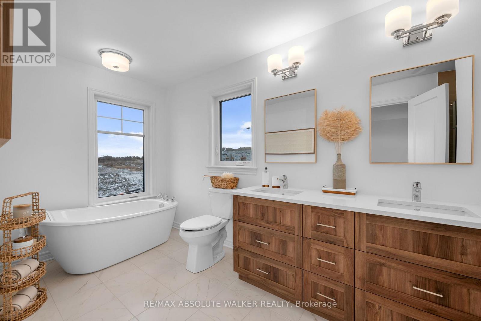 154 Kerala Place, Ottawa, Ontario  K1T 0Z3 - Photo 25 - X12605892