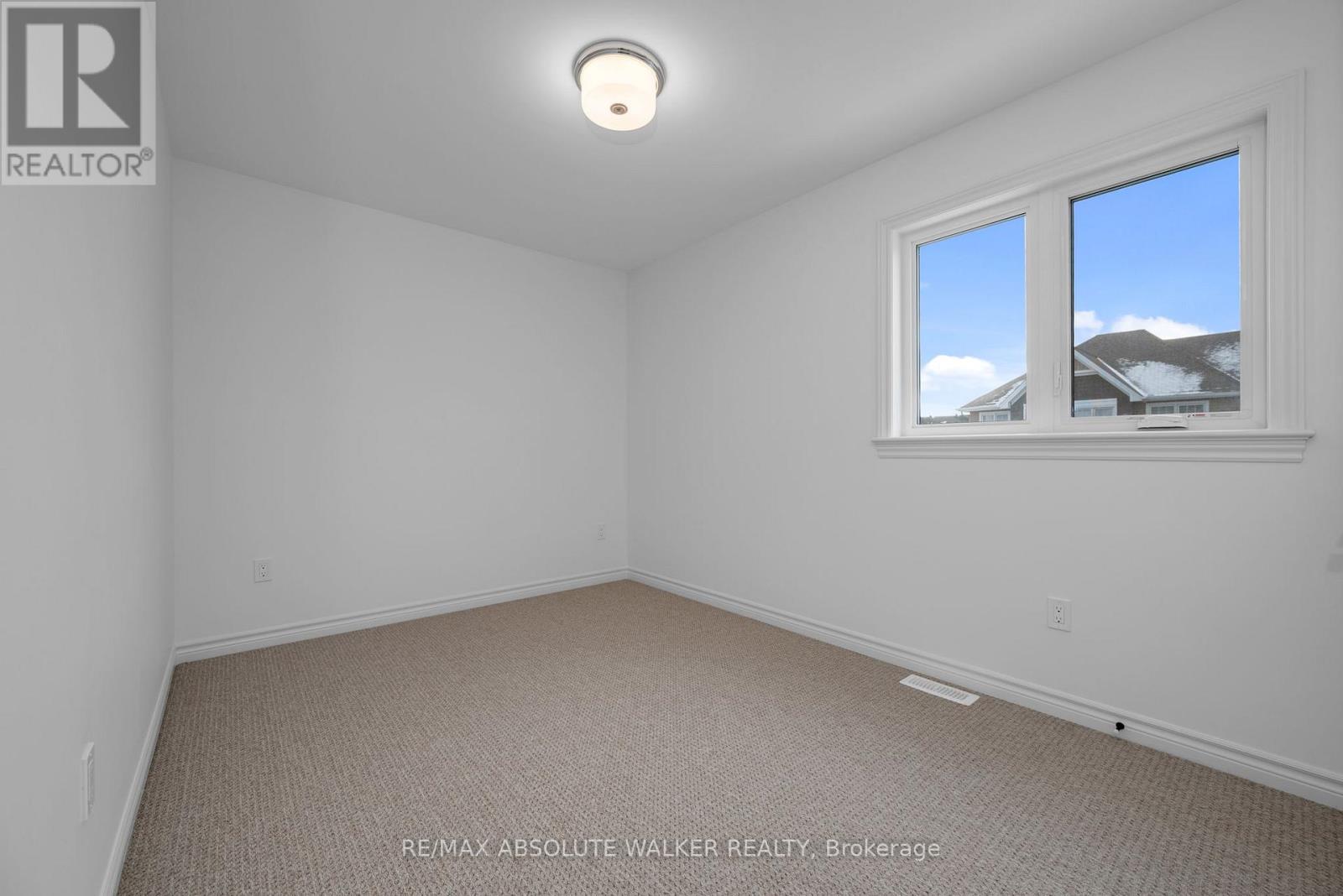 154 Kerala Place, Ottawa, Ontario  K1T 0Z3 - Photo 30 - X12605892