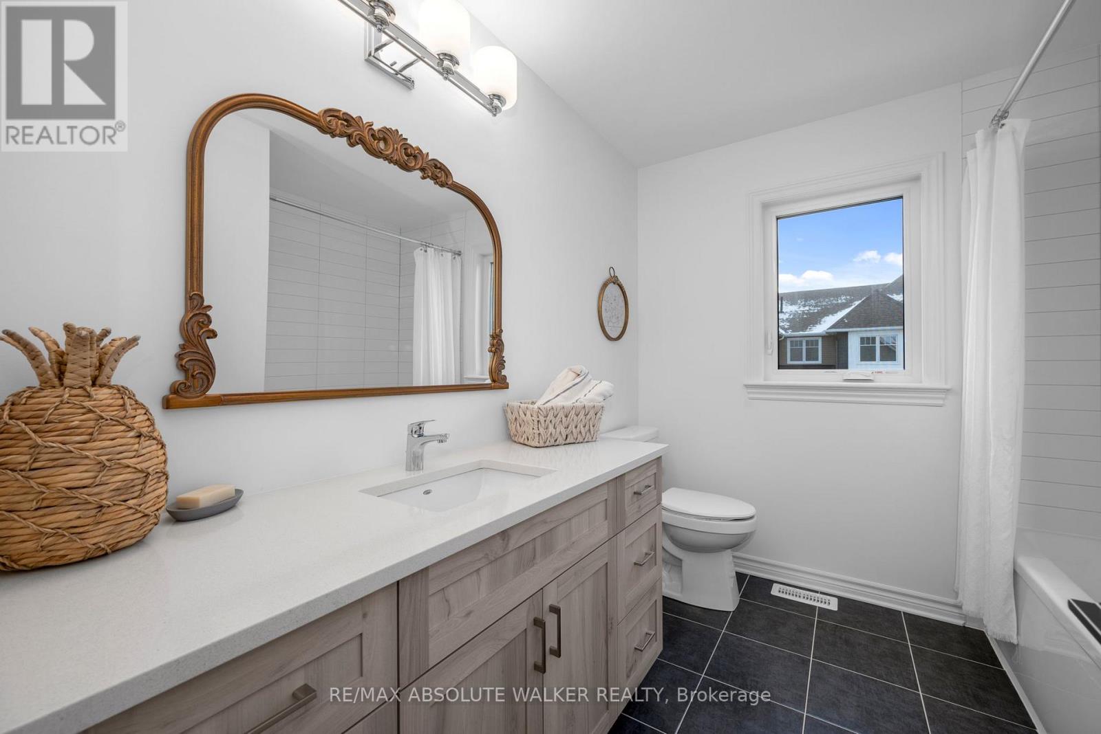 154 Kerala Place, Ottawa, Ontario  K1T 0Z3 - Photo 34 - X12605892