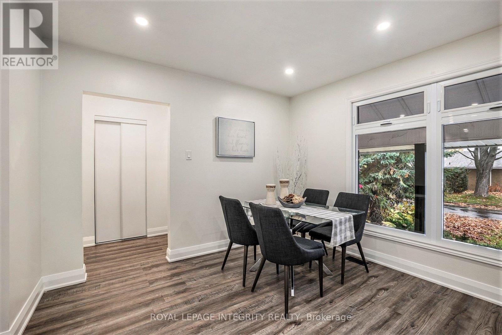 2321 Kay Street, Ottawa, Ontario  K2C 1J6 - Photo 8 - X12605916