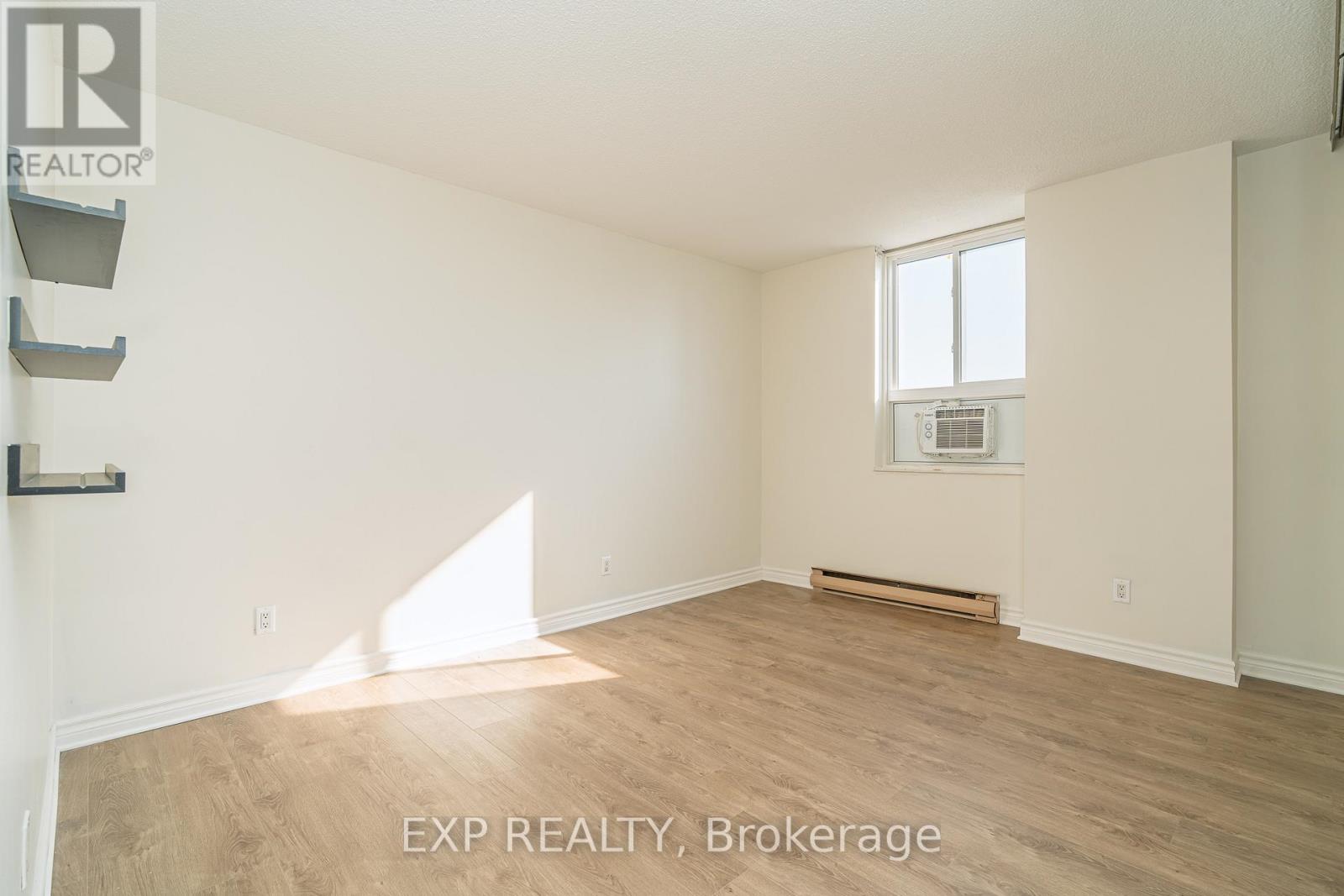 415 - 2000 Jasmine Crescent, Ottawa, Ontario  K1J 8K4 - Photo 17 - X12605936